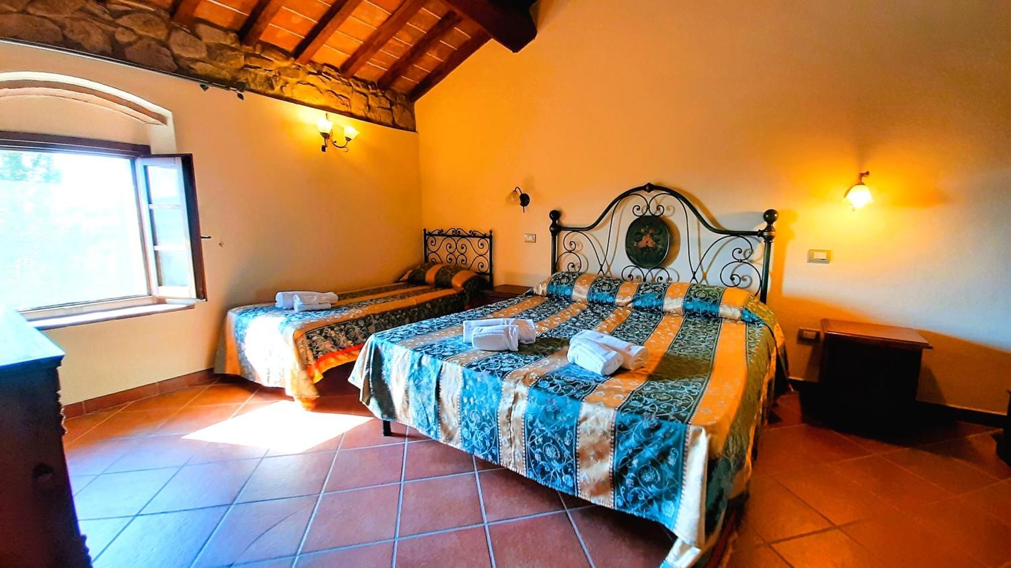 Agriturismo Lucertola Montecatini Val di Cecina Værelse billede